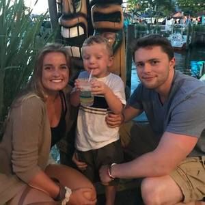 Meet your Posher, Kenzie